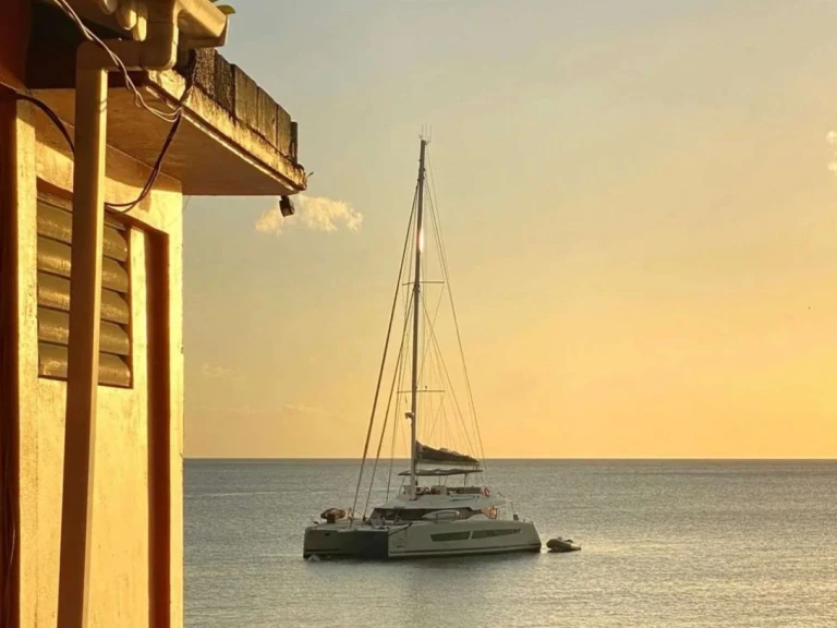 Catamaran to hire Corsica at the best price