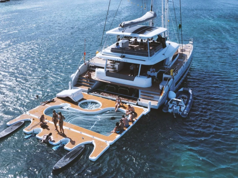 Yacht charter Road Town - Lagoon Triwing Endor - Winter on SamBoat