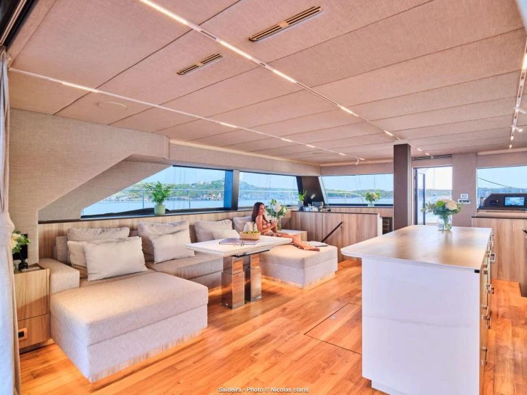 Luxury Yacht to hire Naples at the best price