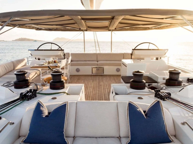 Lagoon AKASHA charter bareboat or skippered in  Nassau