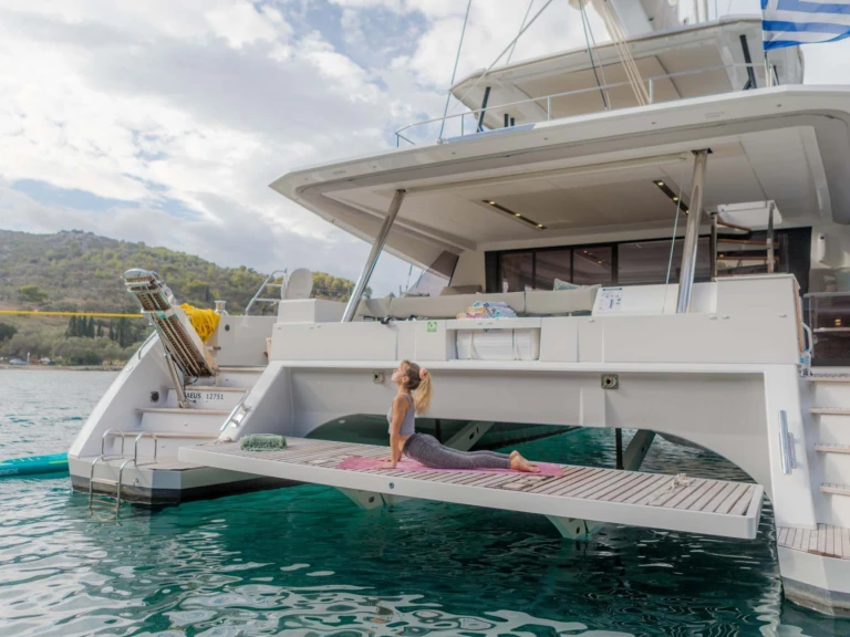Hire a Fountaine Pajot NAMASTE (SAMANA) Piraeus