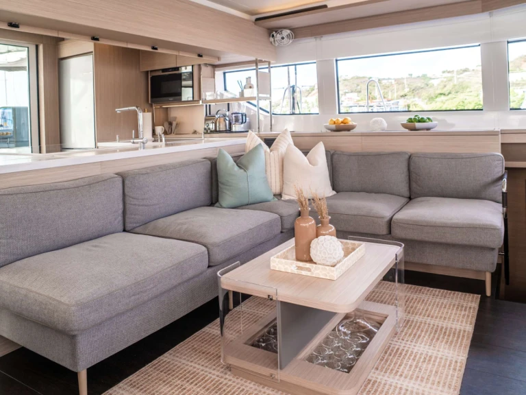 Luxury Yacht hire in Tortola - Lagoon MINTED ONE
