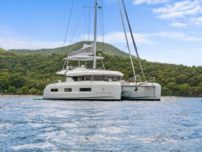Luxury Yacht hire in Saint Thomas Island - Lagoon EVENSTAR