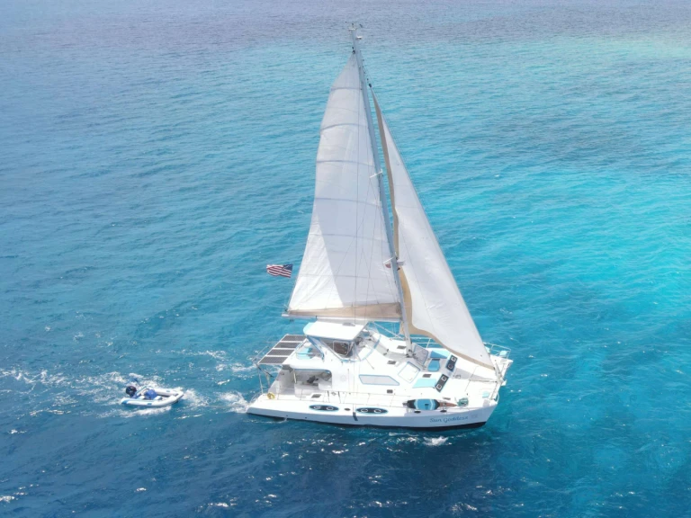 Hire Luxury Yacht with or without skipper Royal Cape Trellis Bay