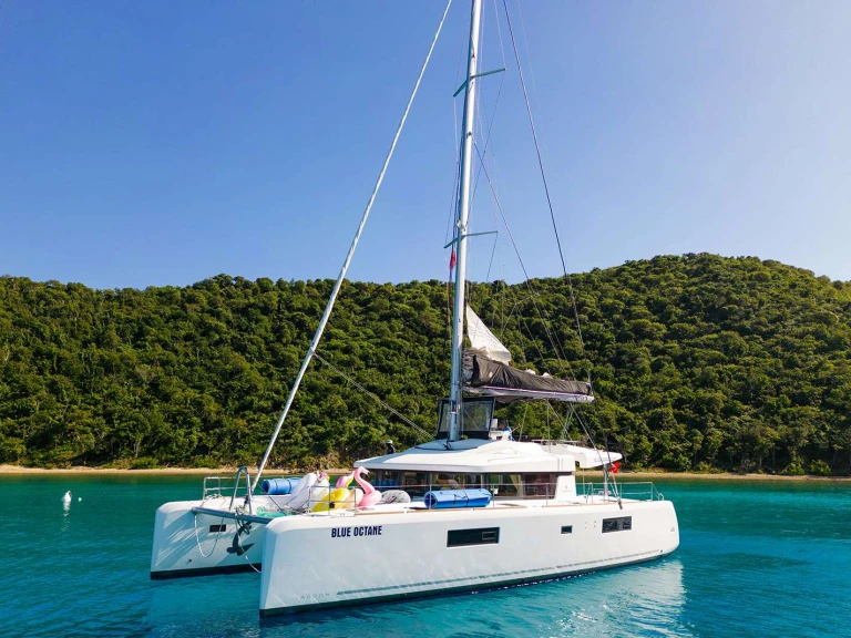 Yacht charter British Virgin Islands (BVI) - Lagoon Blue Octane on SamBoat