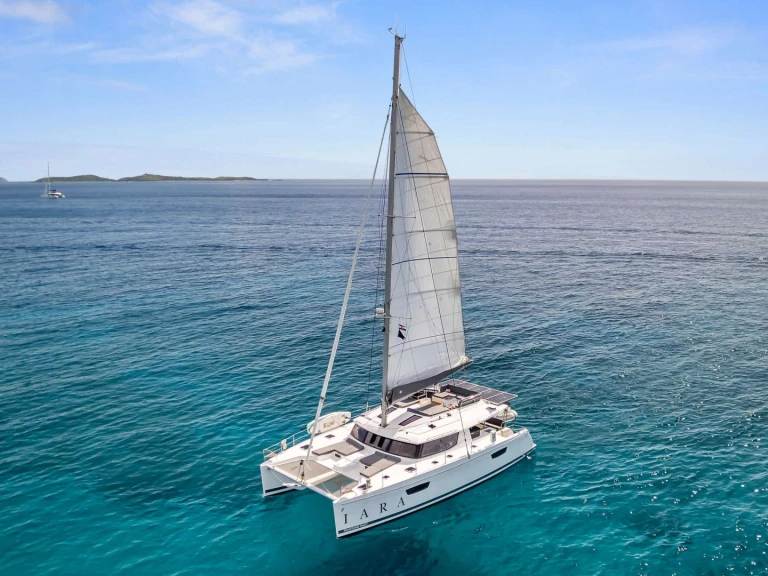 Hire Luxury Yacht Fountaine Pajot with a boat licence