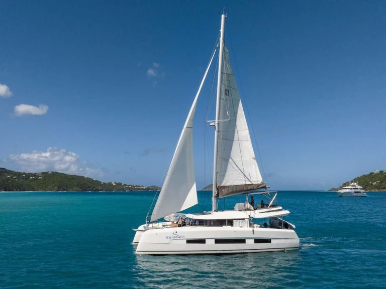 Luxury Yacht hire in British Virgin Islands (BVI) - Dufour AQUANIMITY