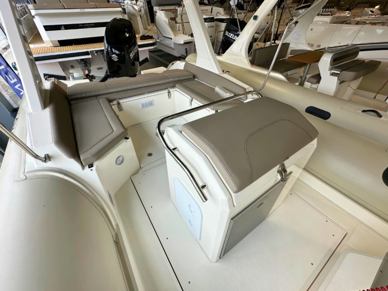 RIB to hire Ajaccio at the best price