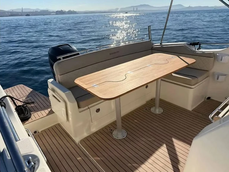 Hire Motorboat with or without skipper Quicksilver Antibes