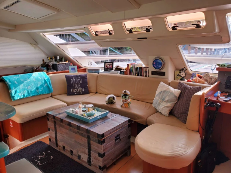 Hire Luxury Yacht with or without skipper Leopard Fort Lauderdale