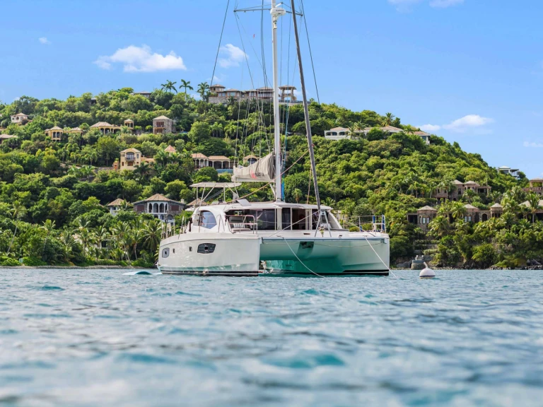 Charter a Leopard BLACKFISK in Saint Thomas Island on Samboat
