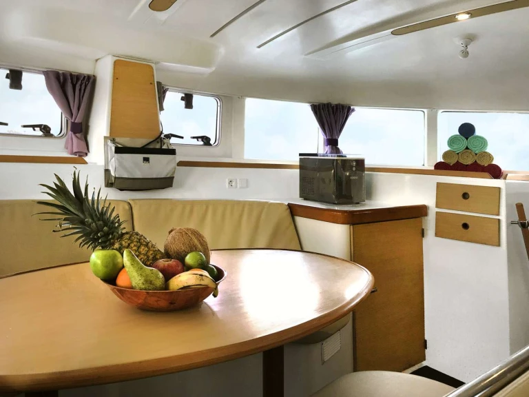Hire a Lagoon TIMAIAO 2 Parish of Saint George