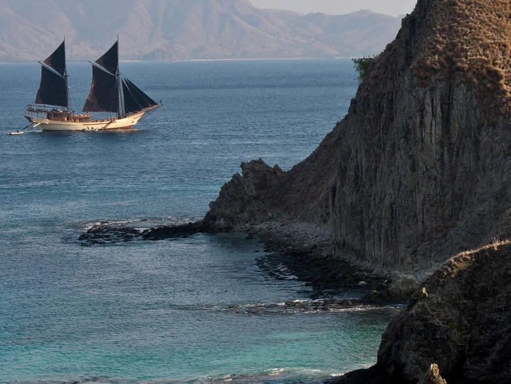 Yacht charter Labuanbajo - Custom Silolona on SamBoat