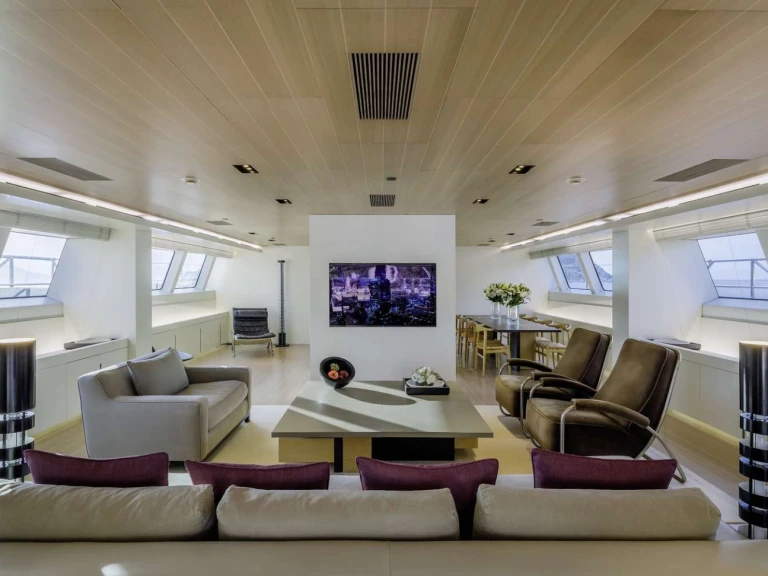 Perini Navi BARACUDA VALLETTA charter bareboat or skippered in  Athens