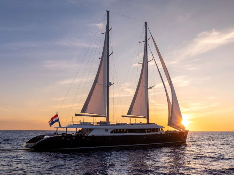 Luxury Yacht to hire Croatia at the best price