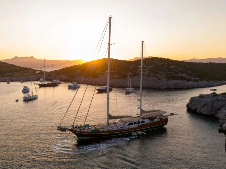 Hire Luxury Yacht with or without skipper Custom built - Bodrum Marmaris