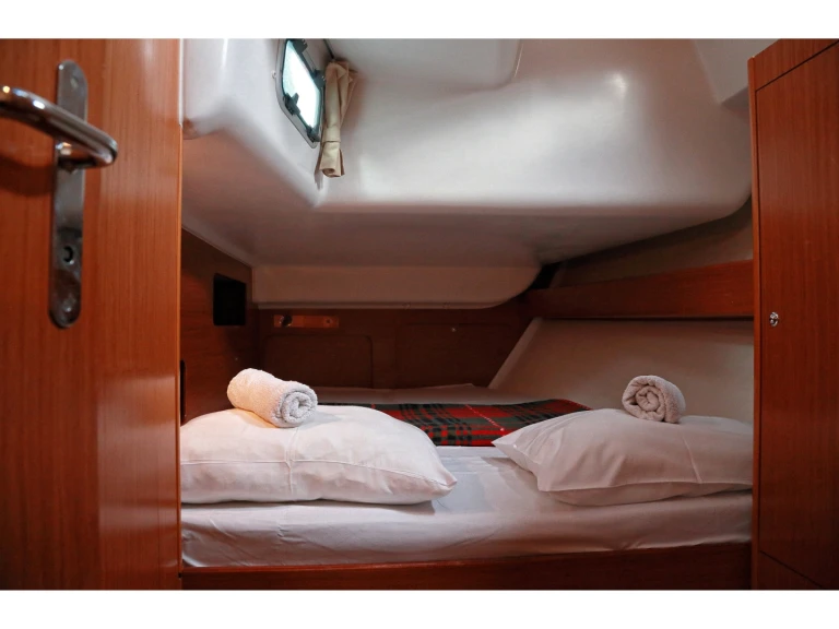 Yacht hire Préveza cheap Cyclades 43.4