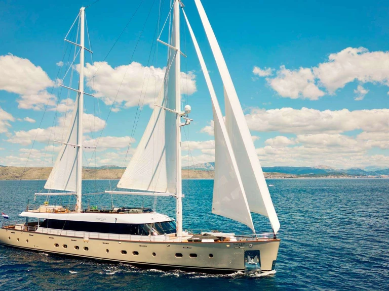 Charter a Custom MARALLURE in Split on Samboat