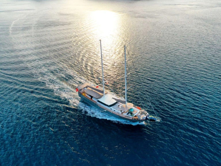 Hire Luxury Yacht BODRUM SHIPYARDS with a boat licence