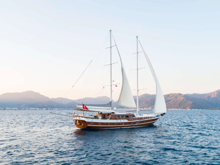 Hire Luxury Yacht with or without skipper Custom Marmaris