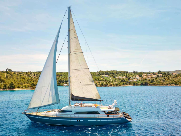 Yacht hire Split cheap SAN LIMI