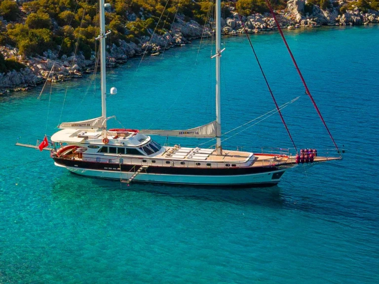 Luxury Yacht to hire Göcek at the best price