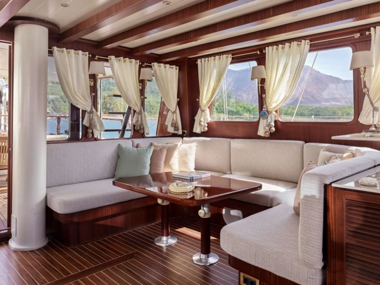 Luxury Yacht to hire Bodrum at the best price