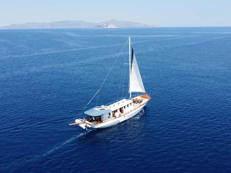 Luxury Yacht hire in Alimos - Custom COSMOS