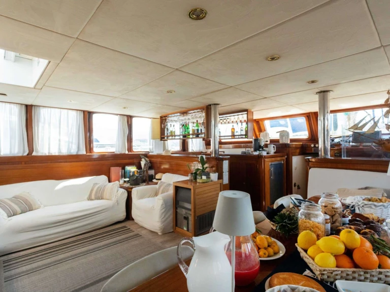 Hire Luxury Yacht with or without skipper Ege Yat Capo d'Orlando