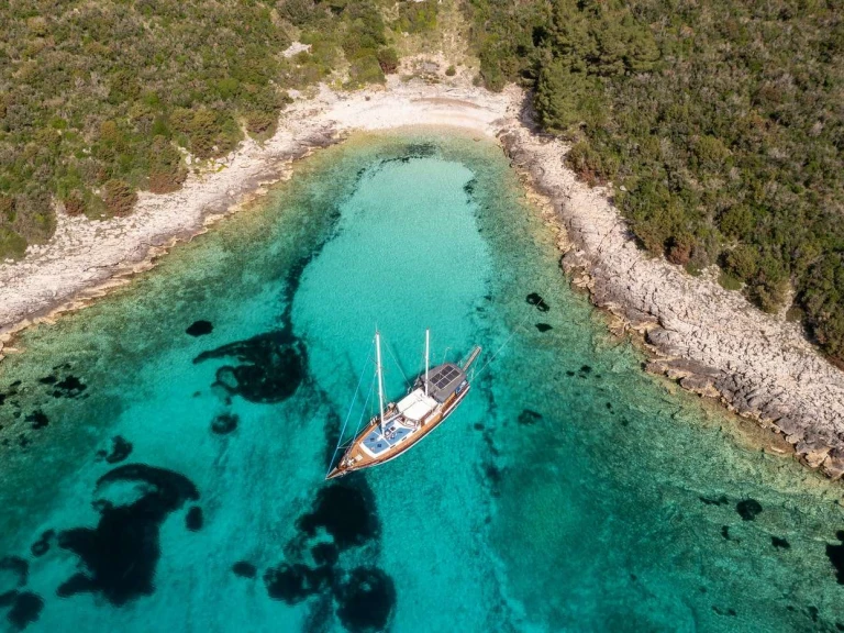 Yacht hire Split cheap Hera