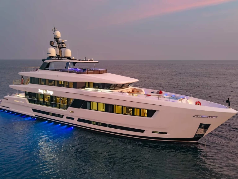 Charter a  Motoryacht Song of Songs in Ao Po on Samboat