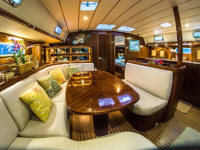 Hire a Bénéteau ANTILLEAN British Virgin Islands (BVI)