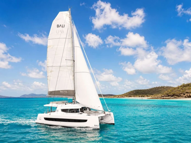 Luxury Yacht hire in Exuma District - Bali JACKALOPE