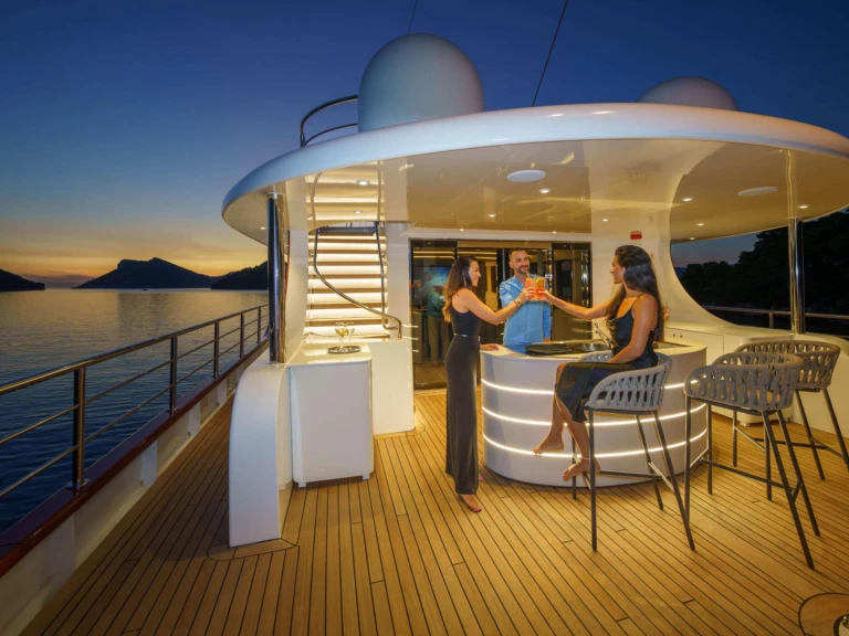 Yacht hire Skradin cheap MAIA