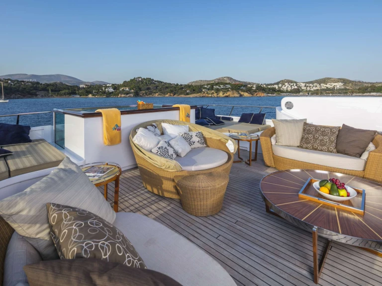 Charter a Feadship PEGASUS in Athens on Samboat