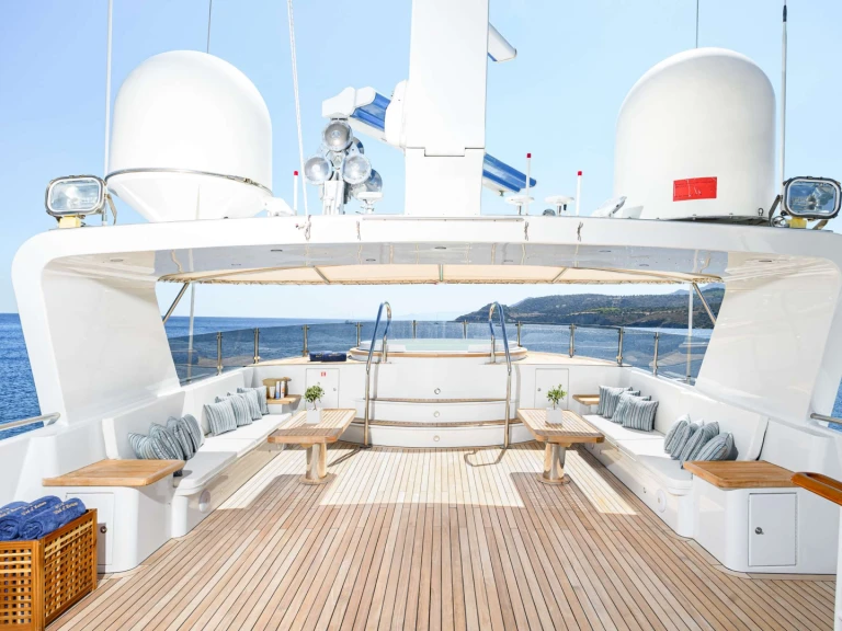 Yacht charter Athens - CRN Ancona WIND OF FORTUNE on SamBoat