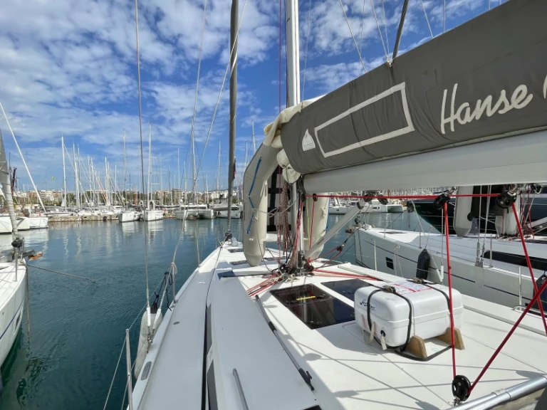 Hire Sailboat Hanse with a boat licence