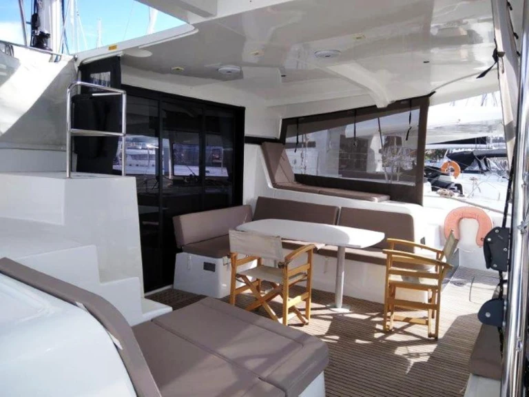 Catamaran to hire Skiathos at the best price
