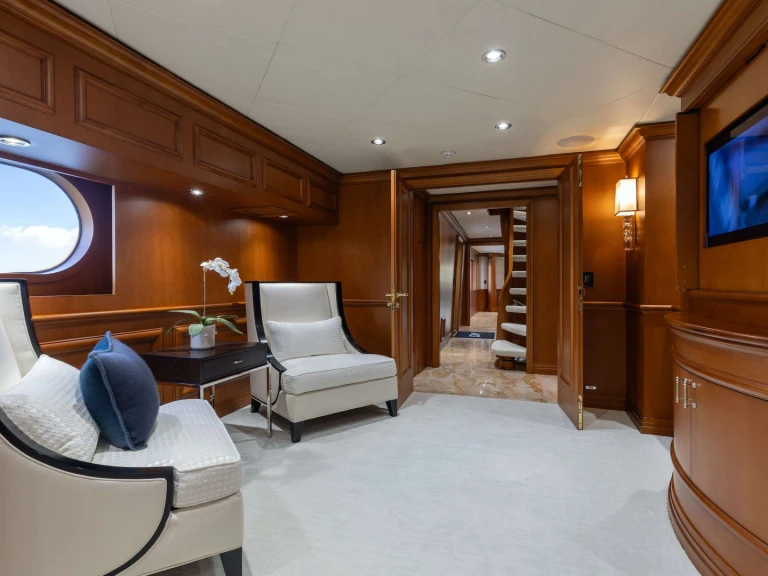 Yacht charter Annapolis - Intermarine Savannah M3 on SamBoat