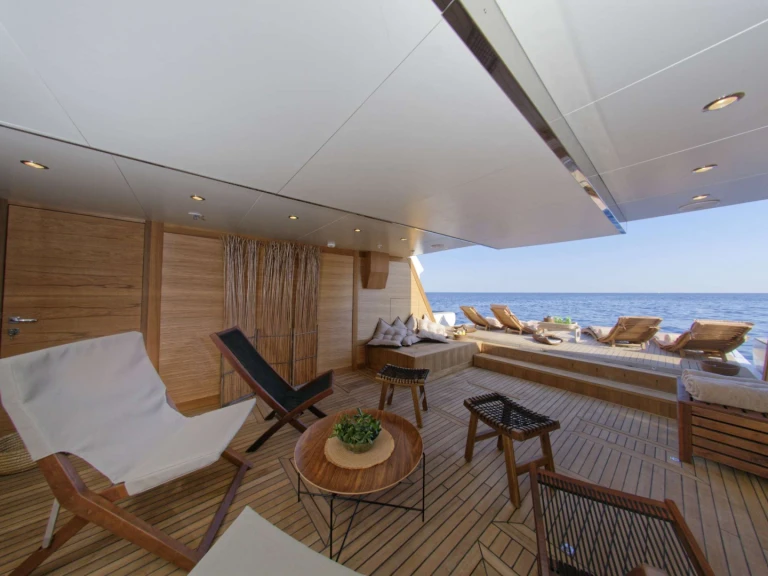 Yacht charter Athens - Benetti GRANDE AMORE on SamBoat