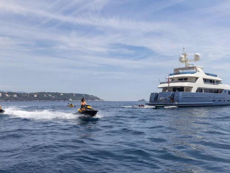 Hire a Concept-Marine IRAMA Ventimiglia