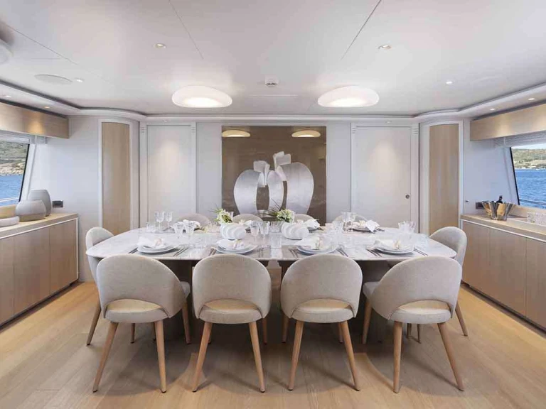 Yacht charter Athens - Crn PARADISE on SamBoat