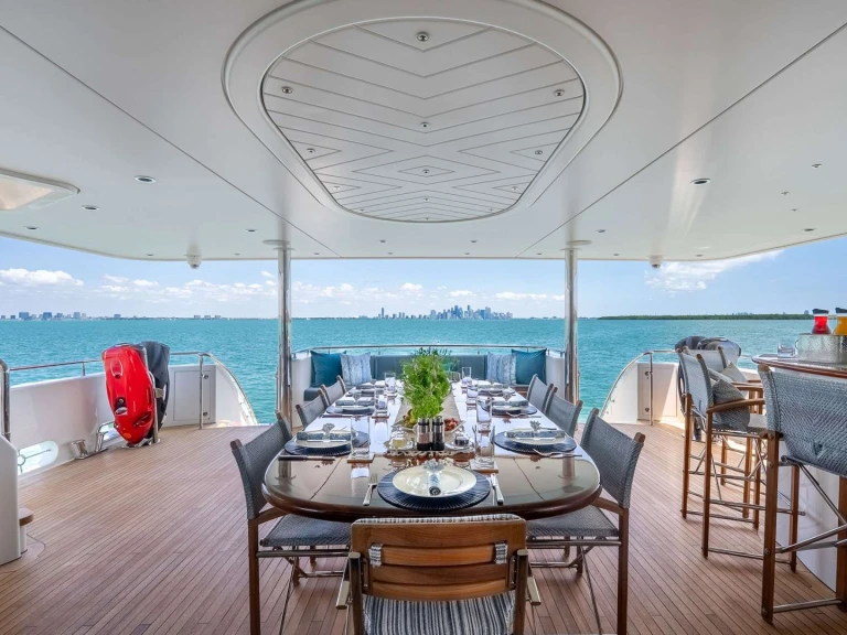 Hire a Westport LADY JJ Fort Lauderdale