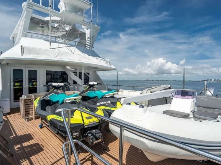 Hire a Broward THE PRESTIGE Miami