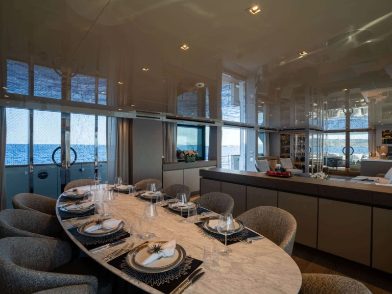 Hire Luxury Yacht with or without skipper San Lorenzo Australia