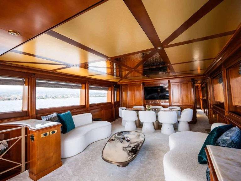 Hire Luxury Yacht with or without skipper Baglietto Ellinikó