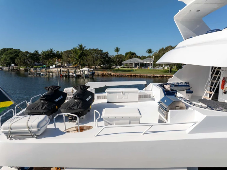 Yacht charter British Virgin Islands (BVI) - Hatteras Seaspeak on SamBoat