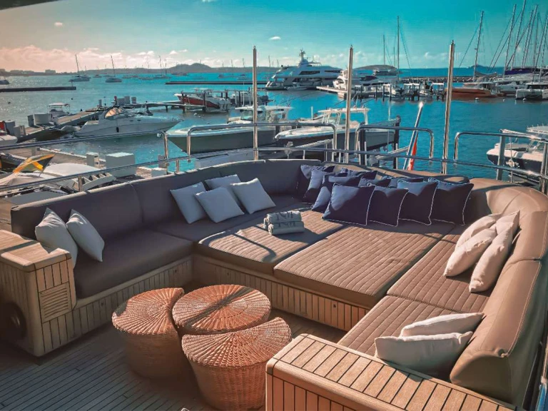 Hire Luxury Yacht with or without skipper ISA, RODRIGUEZ GROUP ITALY Balearic Islands