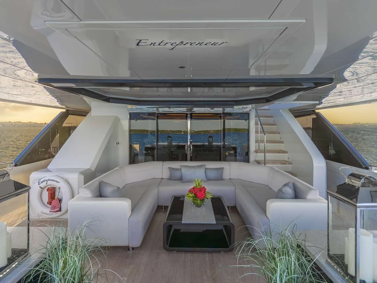 Charter a Ocean alexander ENTREPRENEUR in Fort Lauderdale on Samboat