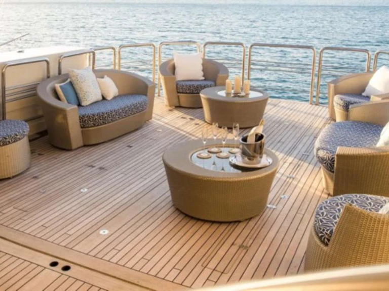 Luxury Yacht hire in Bahamas - New Zealand Yachts - Whangarei Spirit